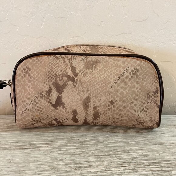 B Makowsky Brown Reptile Snake Print Pouch Wristlet with Strap - Picture 2 of 10